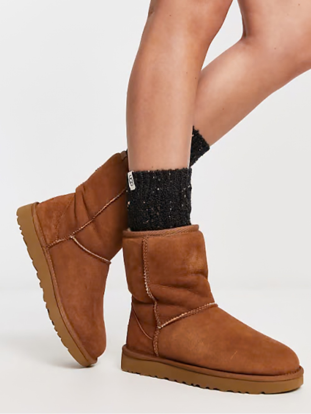 UGG Classic Short II Boots Chestnut Suede Outdoors Fall Winter Casual Size 6